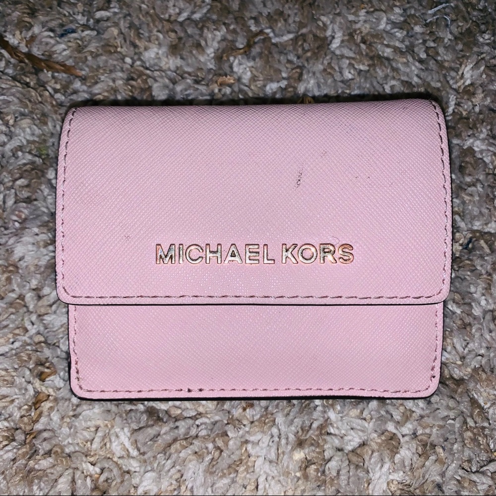 Michael kors wallet